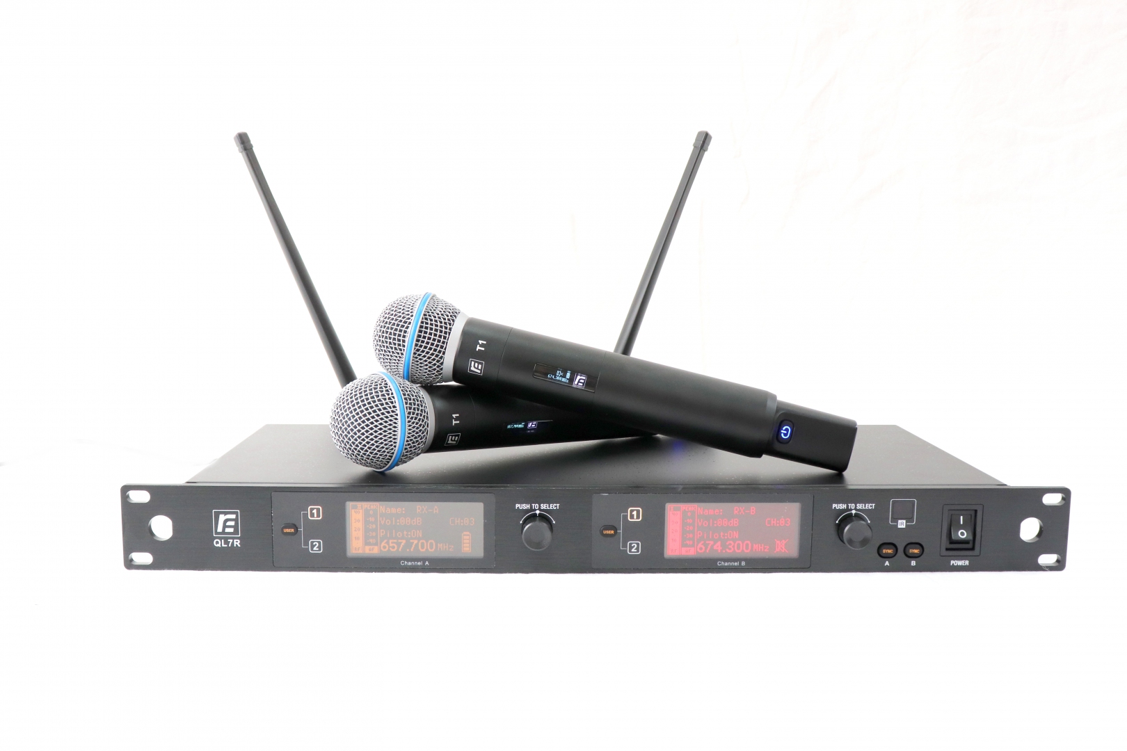 RFIntell QL7R/T1-B 720,500-754,000 МГц 2-канальная радиосистема с 2-мя ручными микрофонами в Алуште